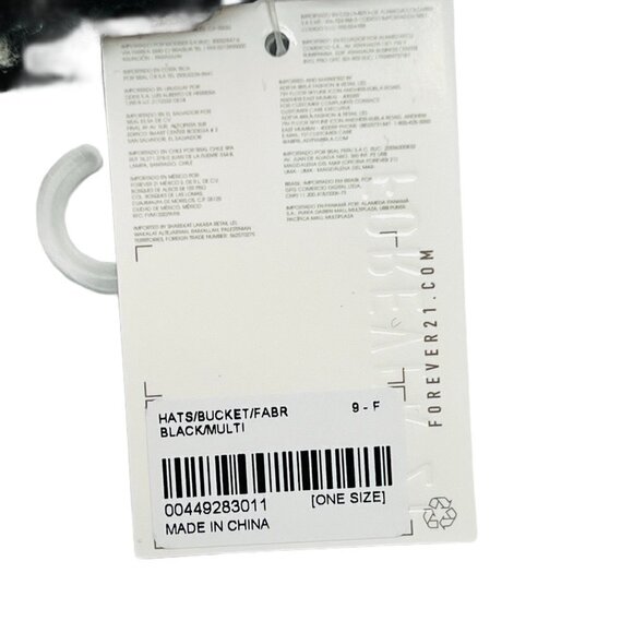 FOREVER 21 Daisy Faux Fur Hat - Picture 8 of 9